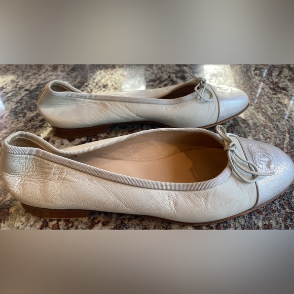 Chanel ballerina flats light blue silver toe cap - Picture 16 of 16